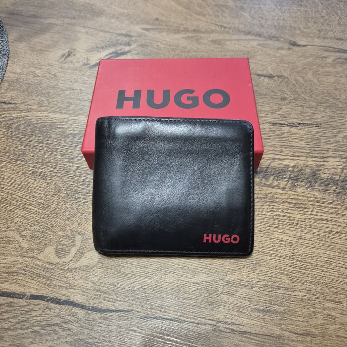 Hugo мъжки портфейл