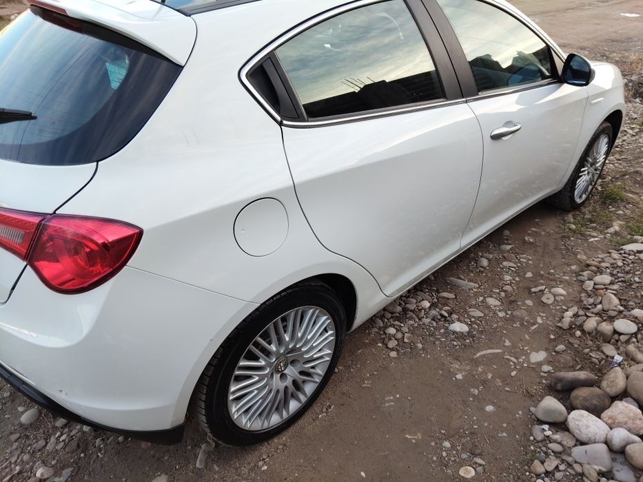 DE VÂNZARE Sau Schimb.