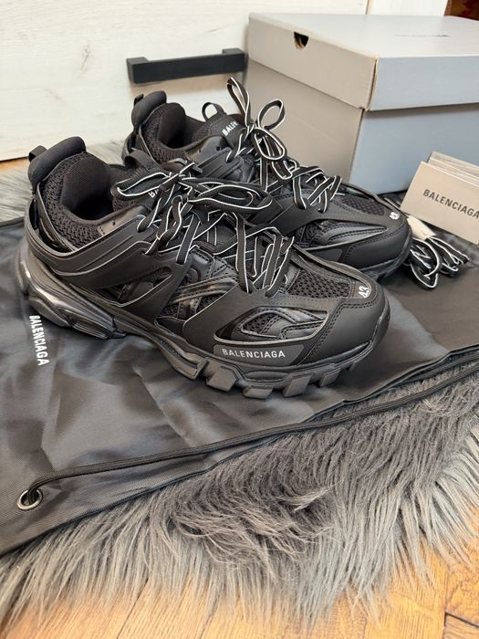 Balenciaga Track black