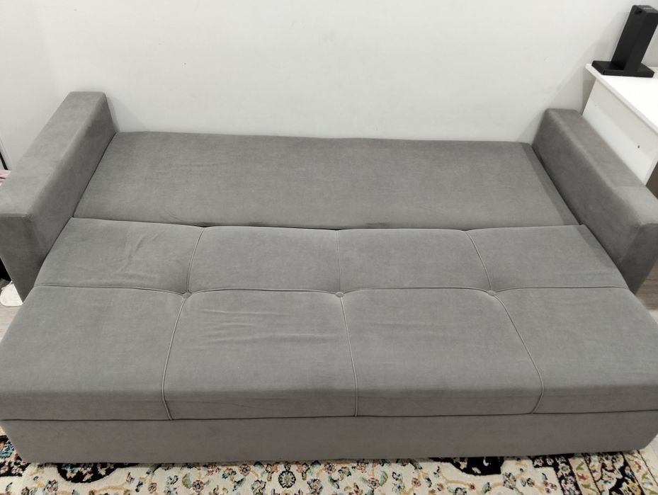 Продаю новый диван