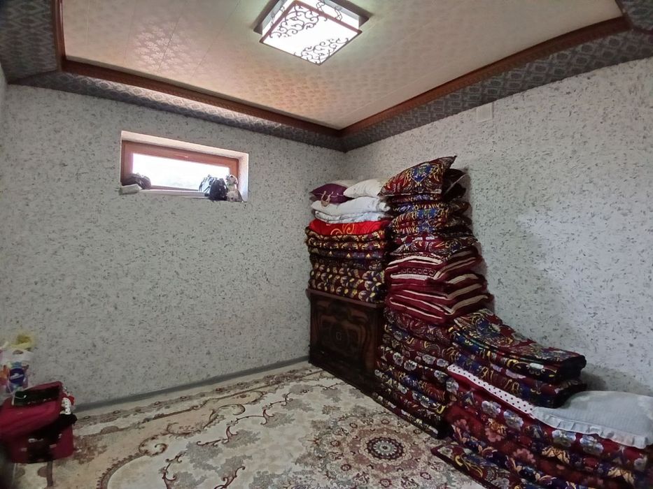 Хортумда Ховли уй сотилади