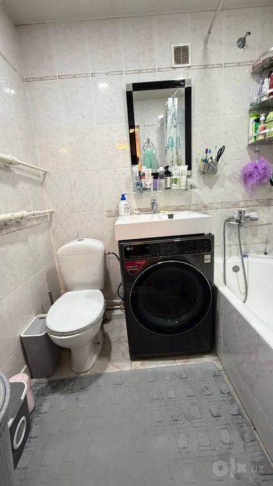 Квартира продаётся Чиланзар 2 квартал 3/4/4 Аллея Гагарина