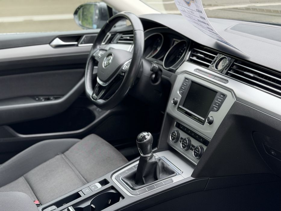 VOLKSWAGEN Passat 2015 — imagine 4