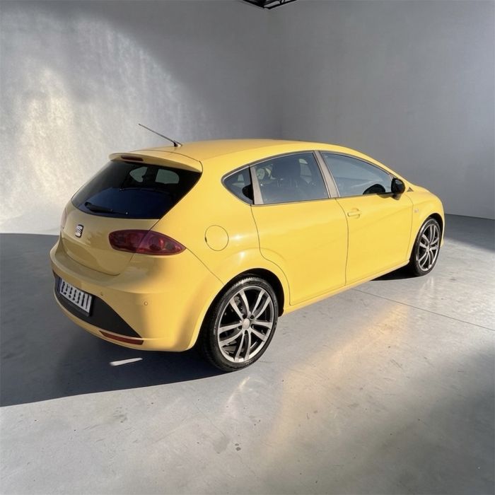 SEAT LEON 1.6 TDI  FR  Masina Personala CONSUM MIC