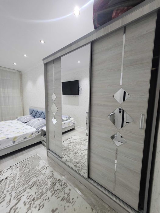 Сдаю 2-ух комнатную квартиру посуточно (СВОЯ)