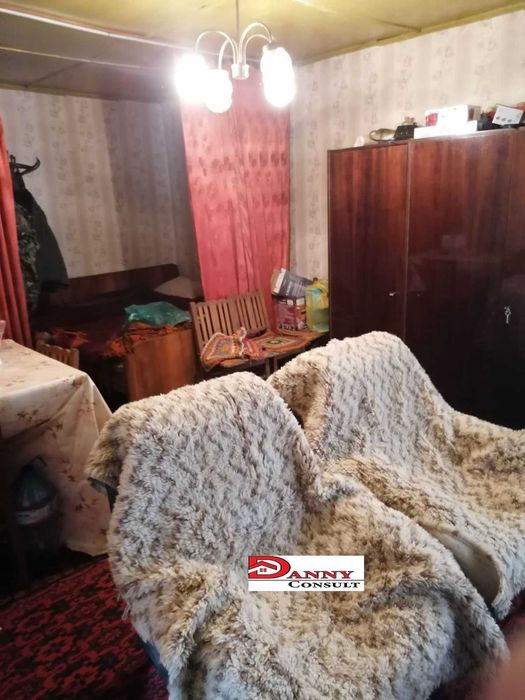 Къща с двор в с. Обединение, обл. Велико Търново