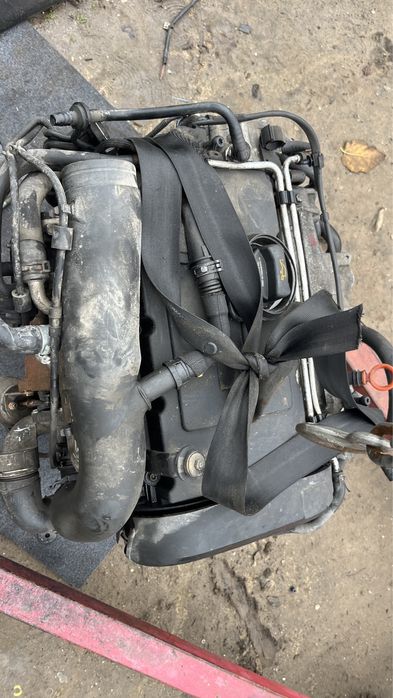 Injector injectoare volkswagen 2.0 BKD piese dezmembrari