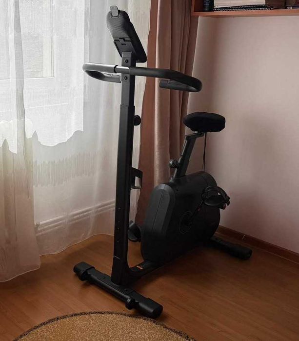 Bicicletă Fitness Domyos (Decathlon) EB 140 – Bluetooth, 12 Programe