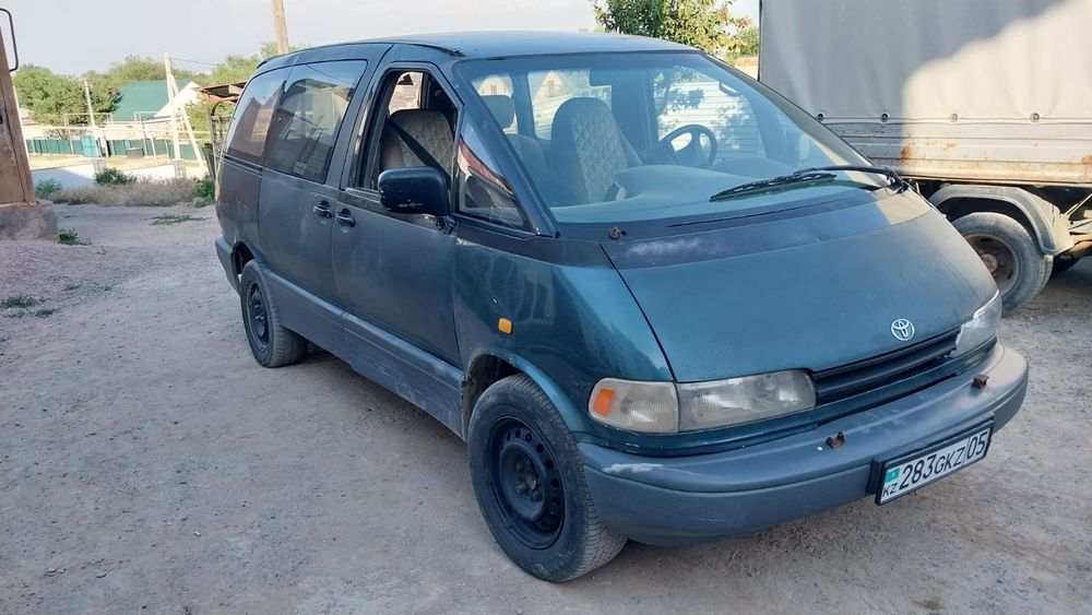 Тайота Превиа нахаду