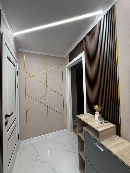 Продам 2х ком квартиру район Скгу