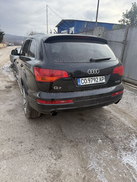Audi Q7 na chasti ауди кю7 ю7 на части еслайн sline