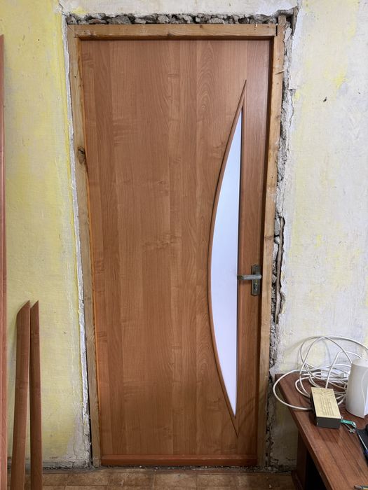 Продам межкомнатные двери