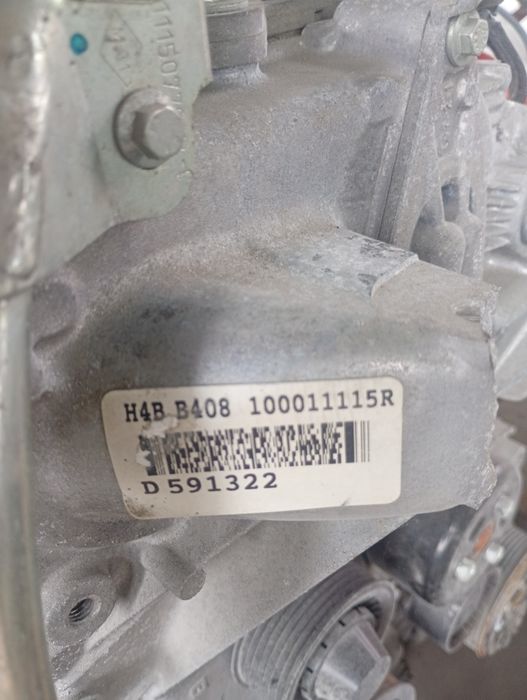 Двигател 0.9 tce H4B