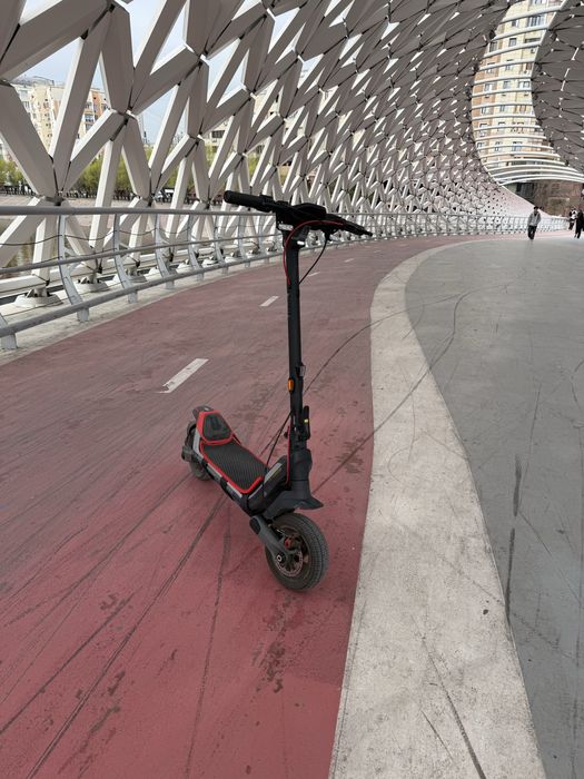 Электросамокат Ninebot p100s