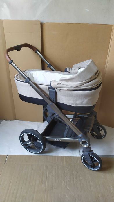 Детска количка с две кошчета