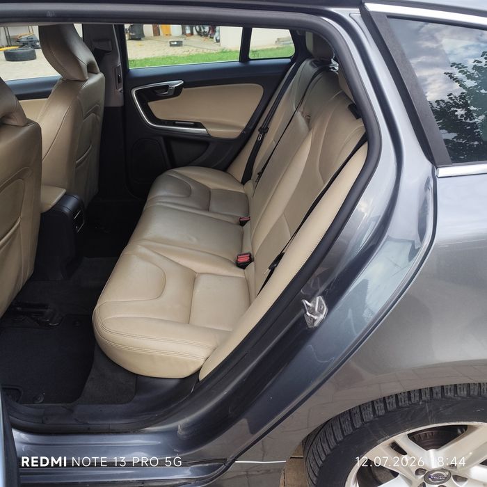 Volvo V60 2.4 DIESEL PLUG-IN Hibrid