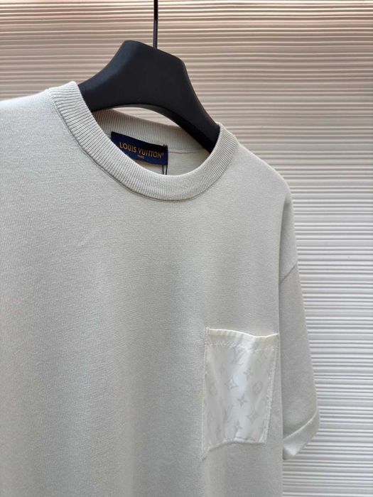 Tricou Louis Vuitton Calitate Premium
