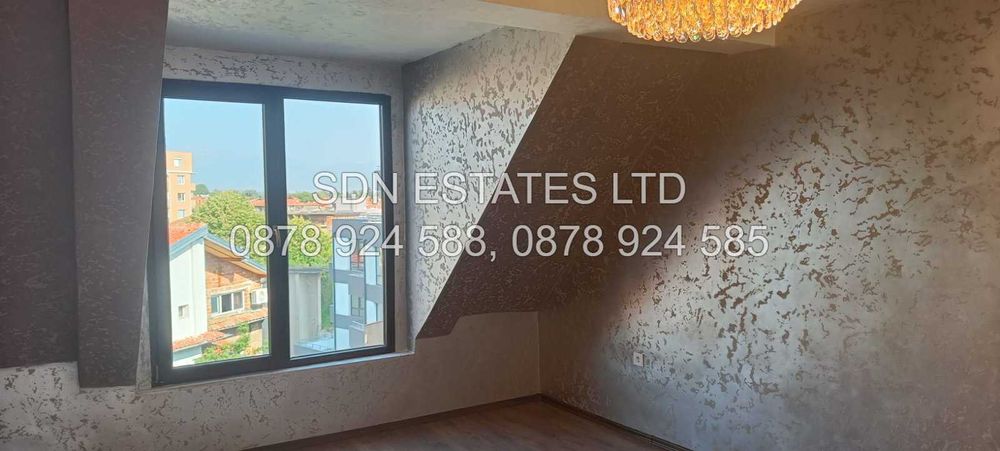 Продава се Четиристаен апартамент в Казанлък - 160 кв.м за 893 €/кв.м - Снимка #12