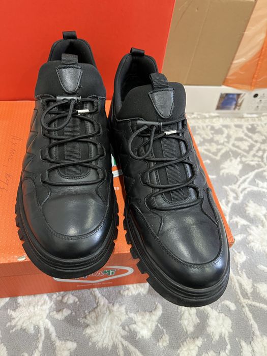 Продам подростковые  макисины