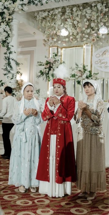 Бешпет,Кажекей сатылады.