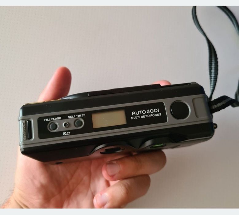 Chinon Auto 3001 Multi Focus Camera Aparat Foto Film Point & Shoot