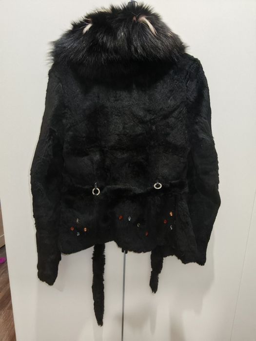 Шуба кролик, красивый воротник.