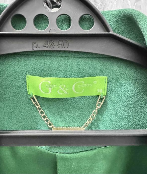 Женский пиджак.