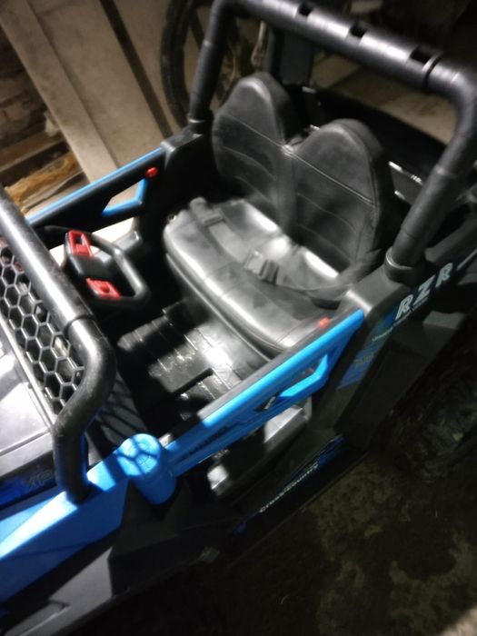 Детский электромобиль