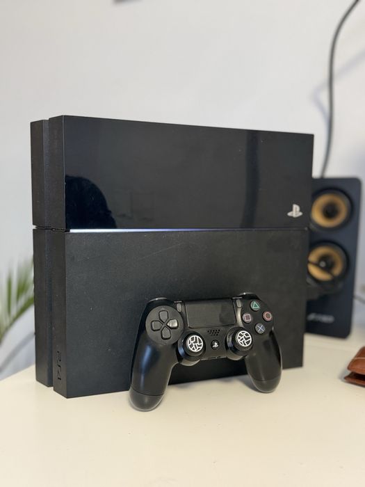 PS4 System software 11.00 GоIdHеn