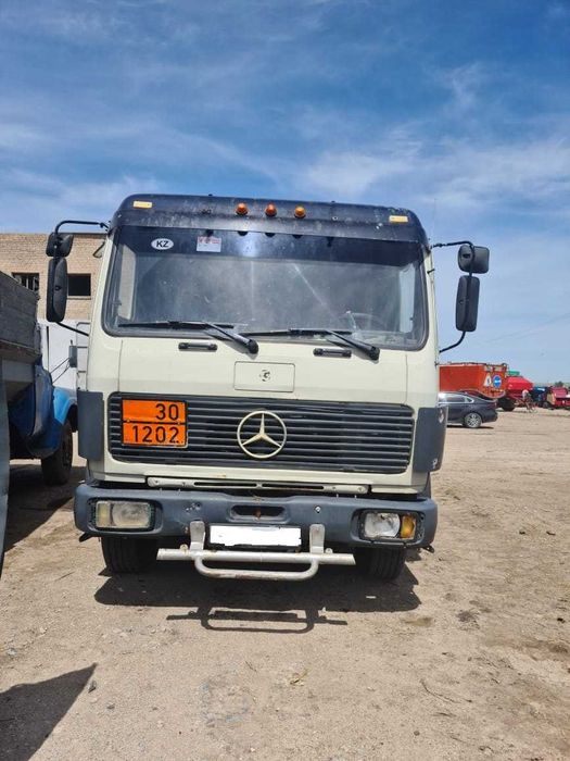 бензовоз бензовоз DAIMLER BENZ