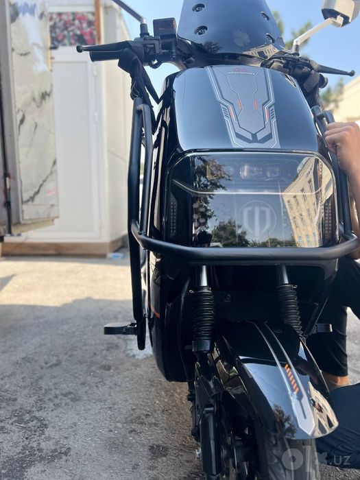 Skuter tezligi 100 ga chiqadi