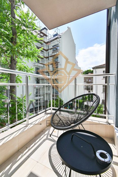 Дава се под наем Двустаен апартамент в София, Център - 52 кв.м за 698.19 € - Снимка #8