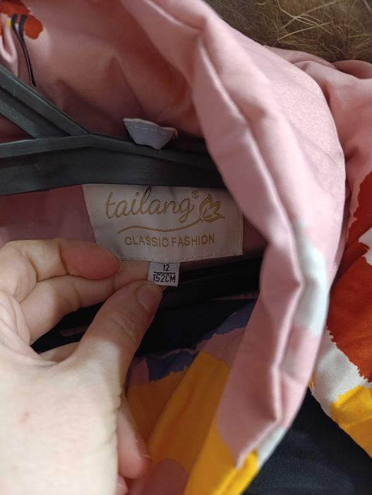 Пуховик на девочку