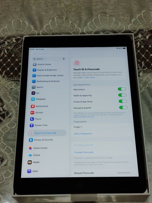 Ipad 9 avlod ideal holatda yangi