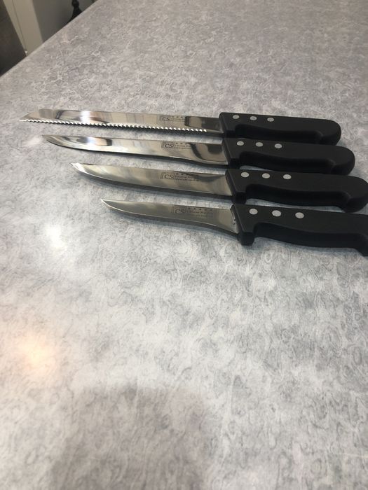 Vand set cutite noi  Germany