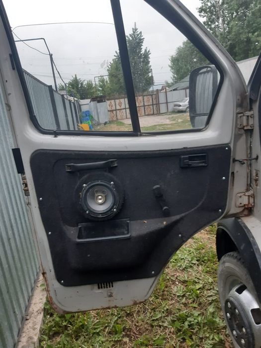Продам газель 2000 года на ходу