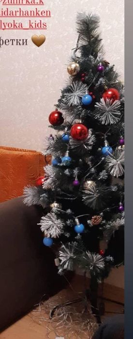 Продам ёлку 1,5м высота