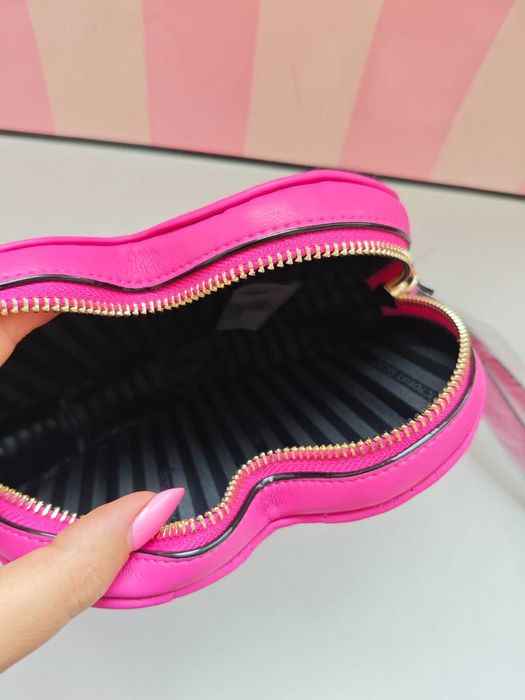 Victoria's Secret оригинални аксесоари, чанти