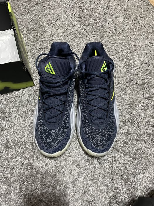 VAND URGENT Nike Giannis Freak 7 SE