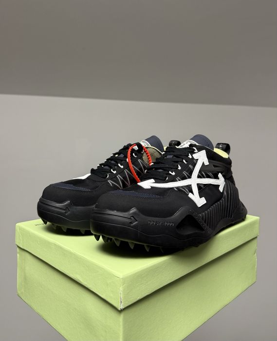OFF-White Odsy 1000 Black
