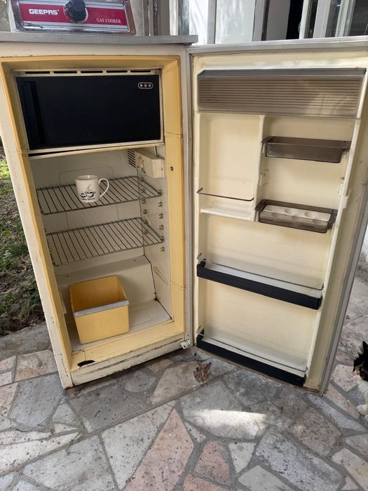 Продам советский холодильник