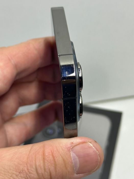 Продам Айфон 13 Про 256г