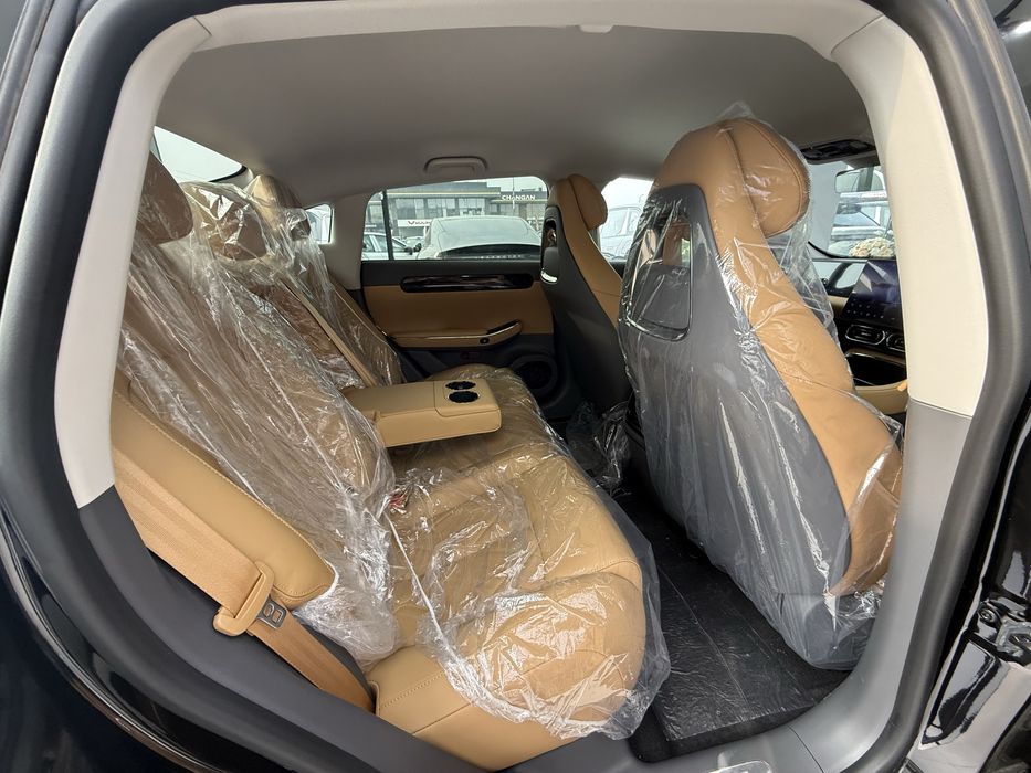 Leapmotor C01 (216 km EREV)