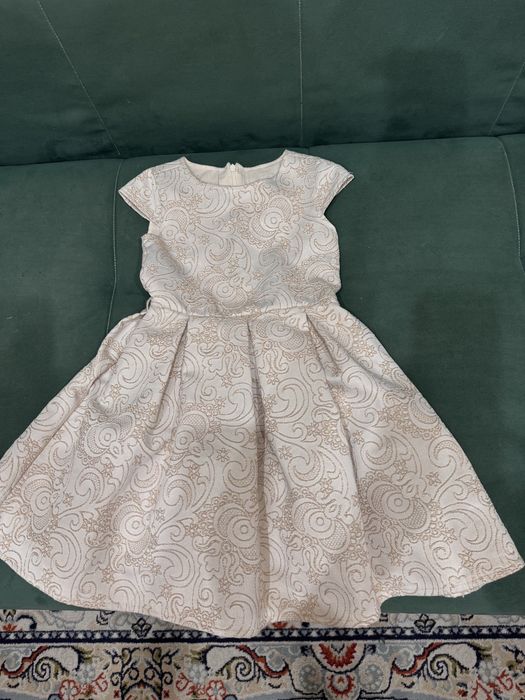 Платья бальные пышные