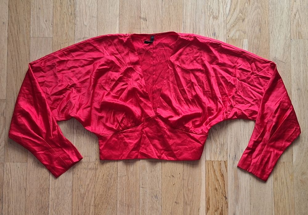 Ефирна червена блуза S размер