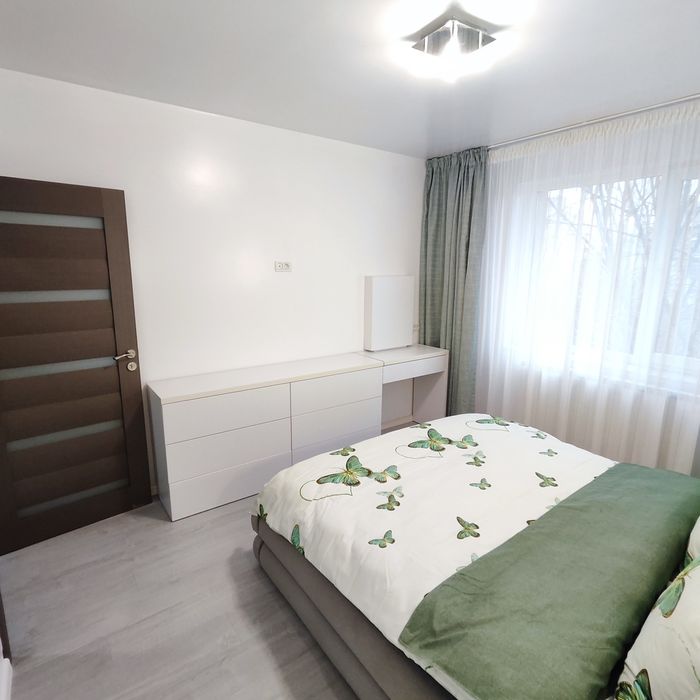 Apartament 2 camere | Tomis 3 | loc parcare | aproape de City Mall