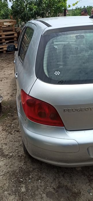 Пежо 307 - ци  на части и комби на части