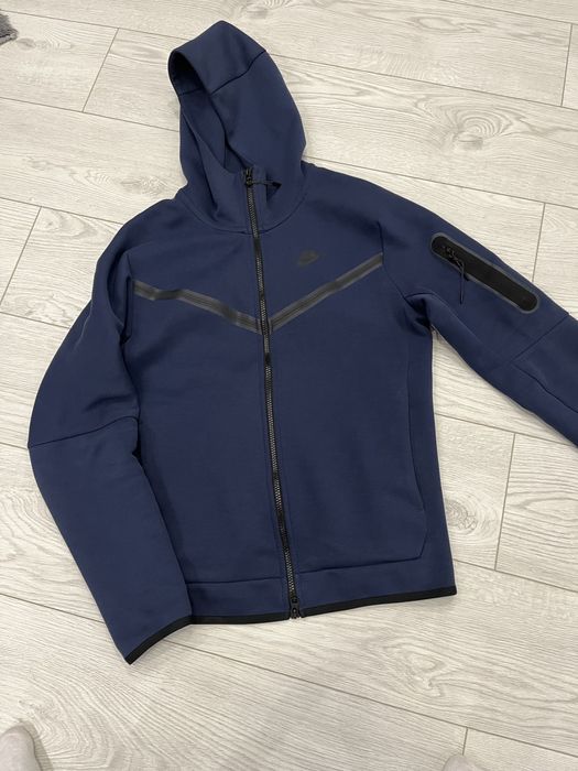 nike tech fleece