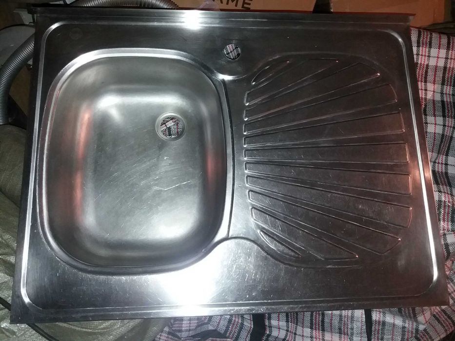 Продам две раковины мойки