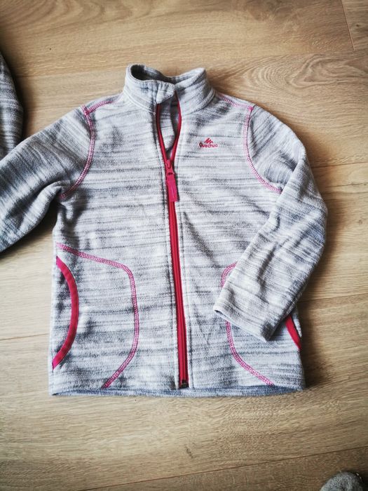 Lot hăinuțe (Decathlon), pentru copii 4-5 ani.